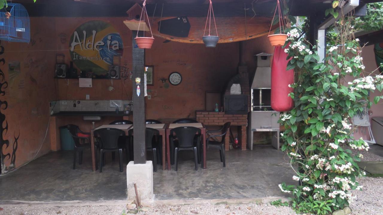 Aldeia Itamambuca Chale Camping Ubatuba Exteriör bild